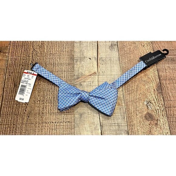 Croft & Barrow Patterned Pre Tied Bow Tie Blue Yellow White adjustable - Picture 1 of 5